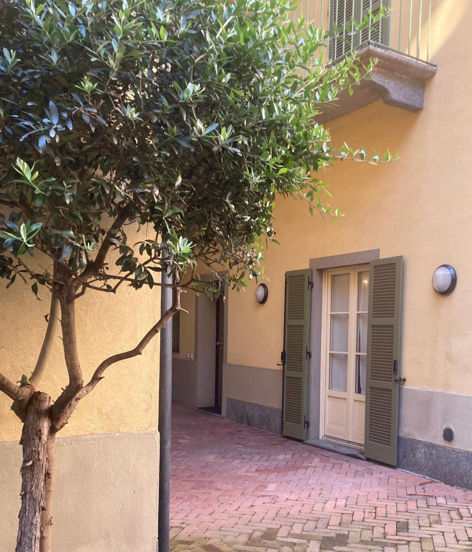 Old Borgo Vico Appartement Como Buitenkant foto